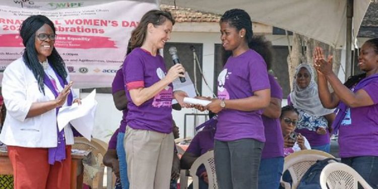 women in poultry
