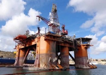 oil rig n