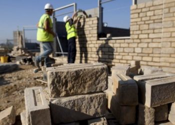 The purpose of the fund is aimed at cushioning contractors “heavily impacted” by high overheads from halted works during the COVID-19 lockdown.