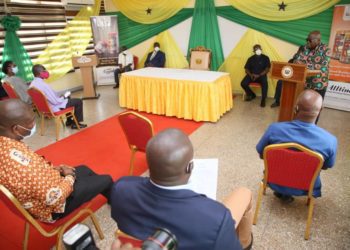 President Akufo-Addo addressing the staff of CPC