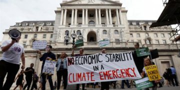 UK set to nosedive into recession. Image credit: Reuters