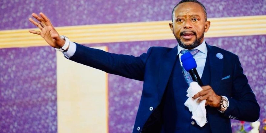 rev. isaac owusu bempah 880x440 1