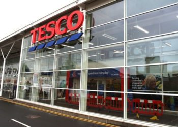 Tesco to create 16000 permanent jobs to bolster “exceptional” online growth 1 Supermarket giant, Tesco creates 16000 permanent jobs. Image credit: metro.co.uk