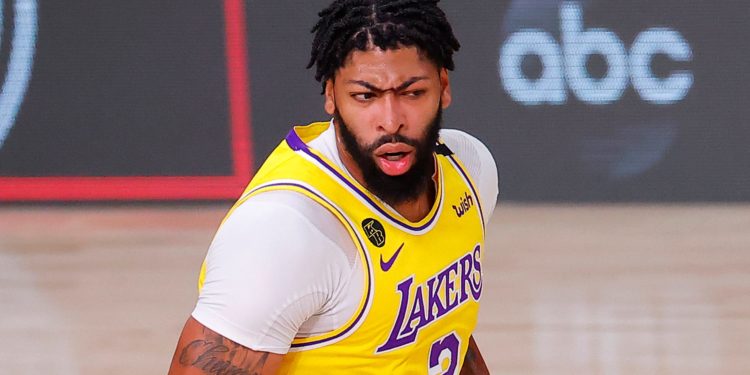Anthony Davis dominating Game 1 against Miami Heat