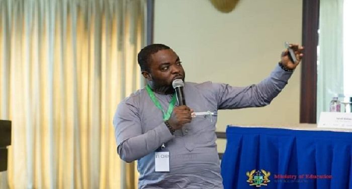 Executive Director of Institute for Educational Studies (IFEST), Dr Peter Anti.