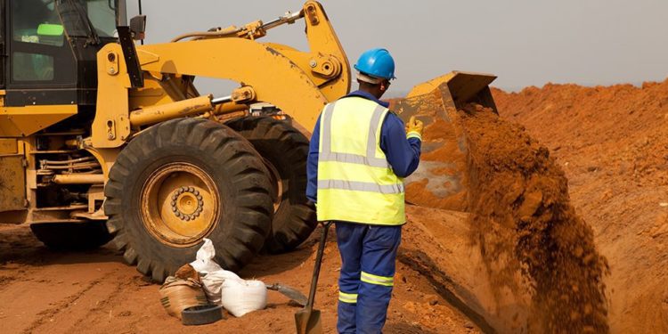 shutterstock 107815163 mining 2 1000x480 1