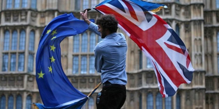 EU vows “final push” in Brexit talks 1 EU vows “final push” in Brexit talks