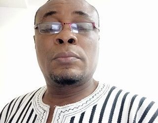 Gov't must shrink gargantuan size in order to give it space for recovery