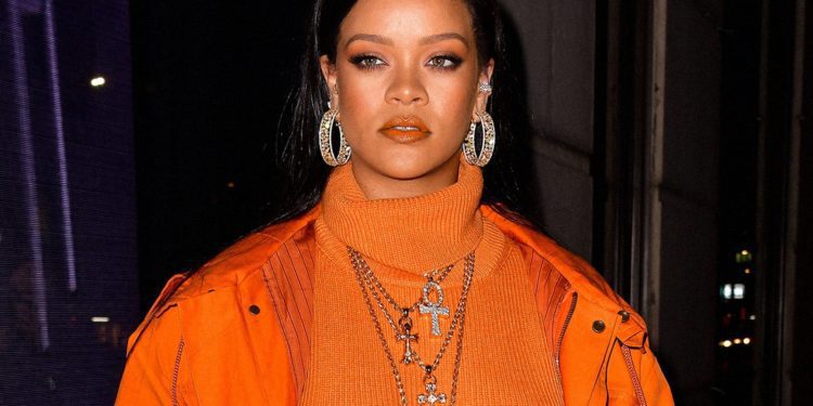 Robyn Rihanna Fenty has officially been declared a billionaire by Forbes magazine. The Barbadian singer and fashion designer has become the wealthiest female musician in the world.