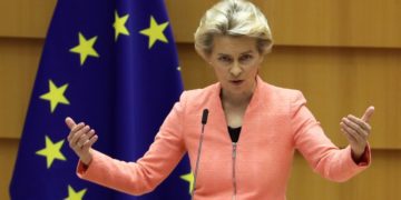 Fishing negotiations could sink Brexit deal: EU Chief