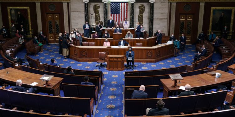 House approves resolution urging Pence to remove Trump from office