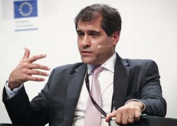 Stefan Nalletamby -
Director of the Bank’s Financial Sector Development Department.