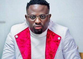 Samuel Opoku, better known as Brother Sammy has posed some very brutal questions to veteran gospel singer, Cecilia Marfo. This transpired during an interview session on an Accra based radio station.