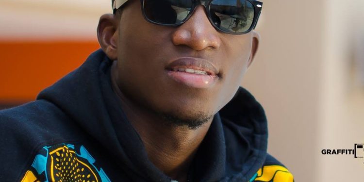 Kofi Kinata, has advised that creatives be pushed into parliament. The 'Susuka' hitmaker made this assertion during an interview