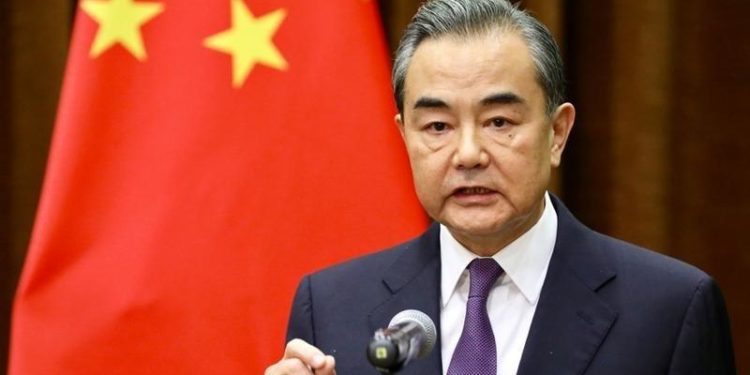 China urges US to bring bilateral relations back to the right track 1 China urges US to bring bilateral relations back to the right track