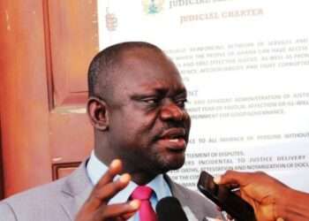 The Judicial Service Staff Association of Ghana (JUSAG) has demanded from government the implementation of revised salaries and other allowances for judges by giving government a two-week ultimatum to implement the recommended salaries.
