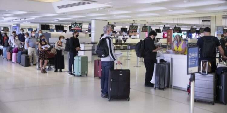 Countries Suspend Foreign Travels In Response To Omicron Variant