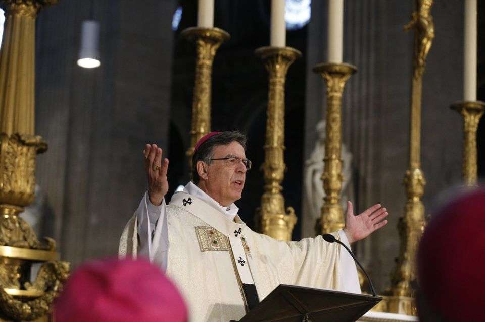 Pope Francis accepts resignation of Archbishop of Paris who had “ambiguous relationship” with a woman 2 20211202T0730 POPE PARIS ARCHBISHOP RESIGN 1513241