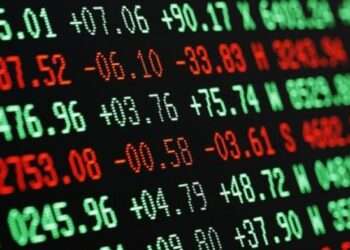 trading screen 57ed5665884fb 57ed566598378 e1566734100458 696x392 1