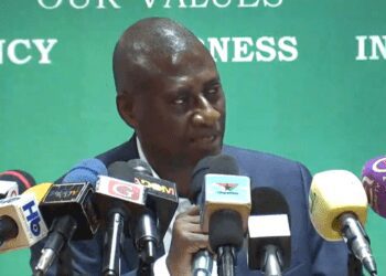 The Electoral Commission of Ghana (EC) has urged the National Identification Authority (NIA) to expedite its process in printing of Ghana Cards for Ghanaians yet to receive them.