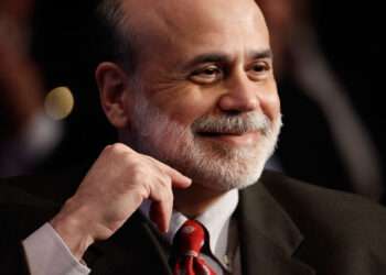 A former US Federal Reserve Chief, Ben Bernanke, is one of three recipients of this year's Nobel Prize in economics.