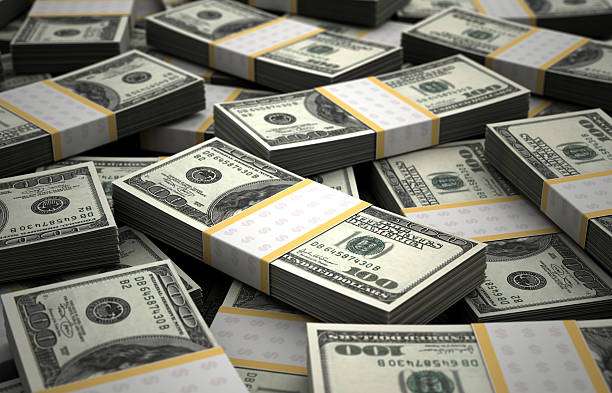 Dollar Retreats as Cedi Stages Strong Rally with Biggest Gain in Weeks 2 Dollar Retreats as Cedi Stages Strong Rally with Biggest Gain in Weeks