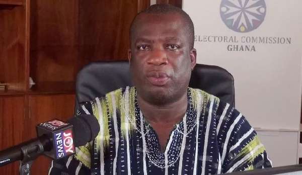 <strong>EC Revokes Seventeen Political Parties’ Certificates</strong> 1 EC revokes 17 poltical parties' certificates.