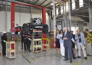 <strong>High Powered British Delegation Visits Japan Motors’ Nissan Assembly Plant</strong> 1 High Powered British Delegation Visits Japan Motors’ Nissan Assembly Plant
