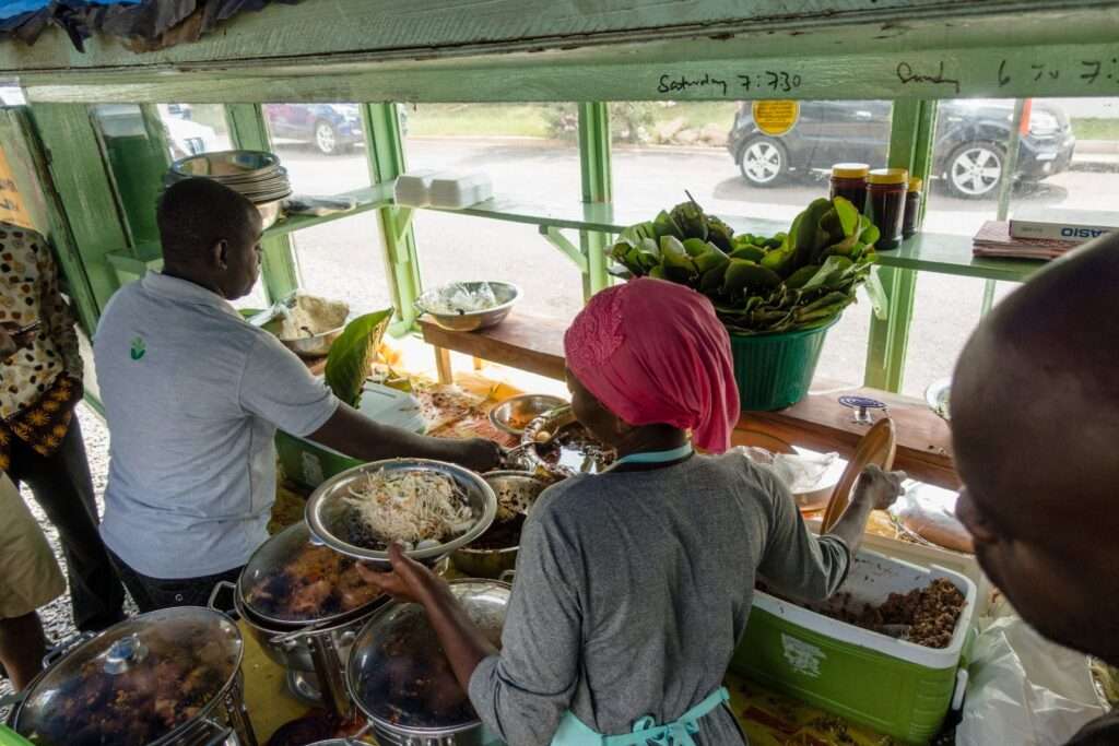 accra food Auntie Muni Waakye 8831669fac1b