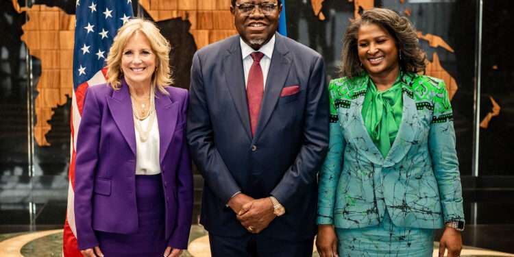 Namibian President Hage Geingob (C), Namibia's First Lady Monica Geingos (R) and US First Lady Jill Biden (L) pose for a photo at the State House in Windhoek on February 22, 2023.