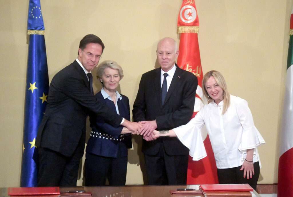 Tunis Deal