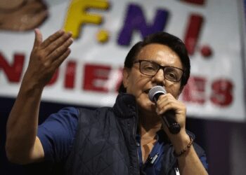 The Ecuadorean presidential candidate Fernando Villavicencio at a campaign rally in Quito. The politician was shot dead as he left the event.