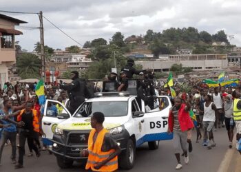This video grab shows coup supporters cheering police officers in Libreville, Gabon, on Aug. 30, 2023.