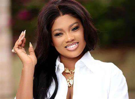 Actress Sandra Ababio Shares Her Terrible Life Journey In Tears 1 Kumawood actress, Sandra Ababio