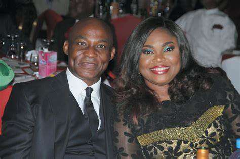 Why I Was Afraid To Marry Jumobi – RMD 1 Nigerian star, RMD with his late wife, Jumobi Adegbesan.