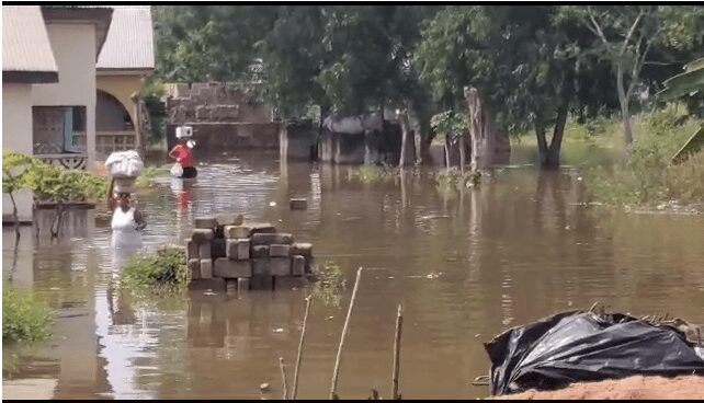 Flood Communities in the Volta