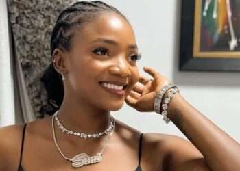 Nigerian singer, Simi