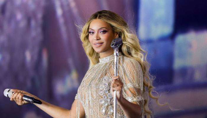 Beyoncé, Daughter Blue Ivy To Cast "Lion King" Prequel 3 bey