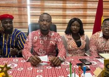 NUGS President Kyeremeh Oppong Daniel together with other Executives