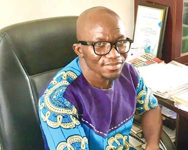 Dr Asekere