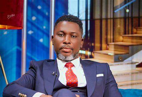 Nana Romeo Extols Sarkodie's Accomplishments Over Obrafours' 3 aaa