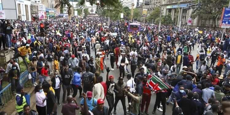 Kenyan return to the streets