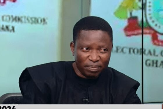 Tanko- Computer Criticizes EC Over Ballot Paper Shortfalls 1 Dr. Rashid Tanko- Computer Deputy Director of Elections and IT for the NDC