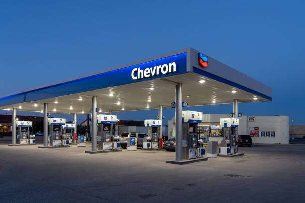 Chevron to Power AI Data Centers with U.S. Natural Gas 2 istockphoto 1396177379 612x612 1