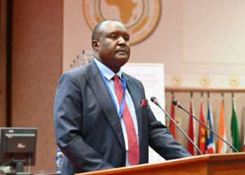 H.E. Chief Fortune Charumbira