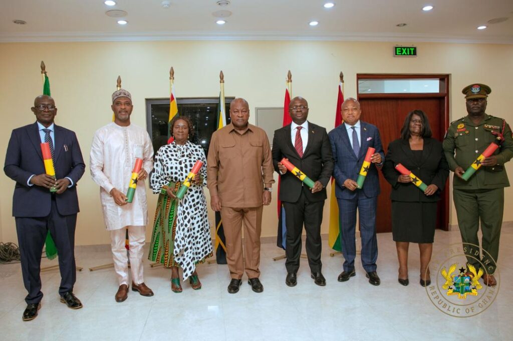 President Mahama in a picture with the Membership of the Ghana Armed Forces Council