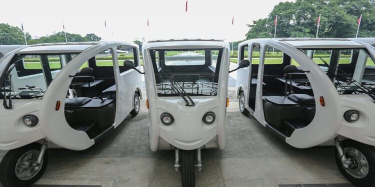 Electric tricycles