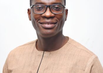 Ernest Frimpong, Fire