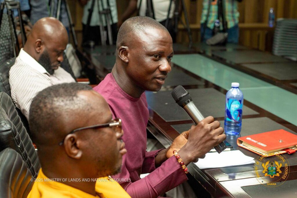 MLNR @Press Conference 1