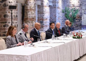 Russia And Ukraine Delegation Meet In Istanbul